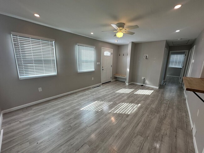 Foto del edificio - 181 Gibson St