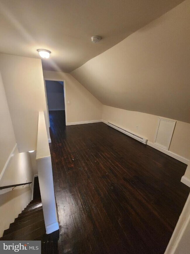 133 Humbird St Unit B, Cumberland, MD 21502 Room for Rent in