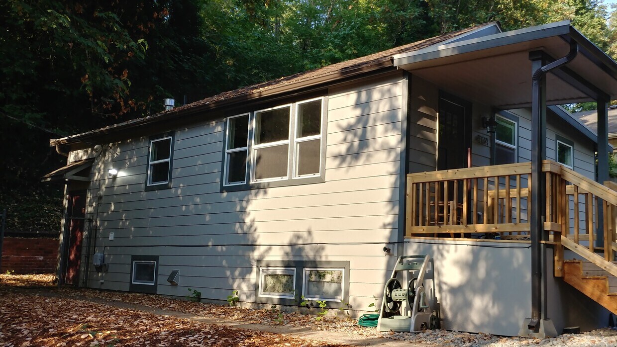 Foto principal - 4134 SW Orchard St