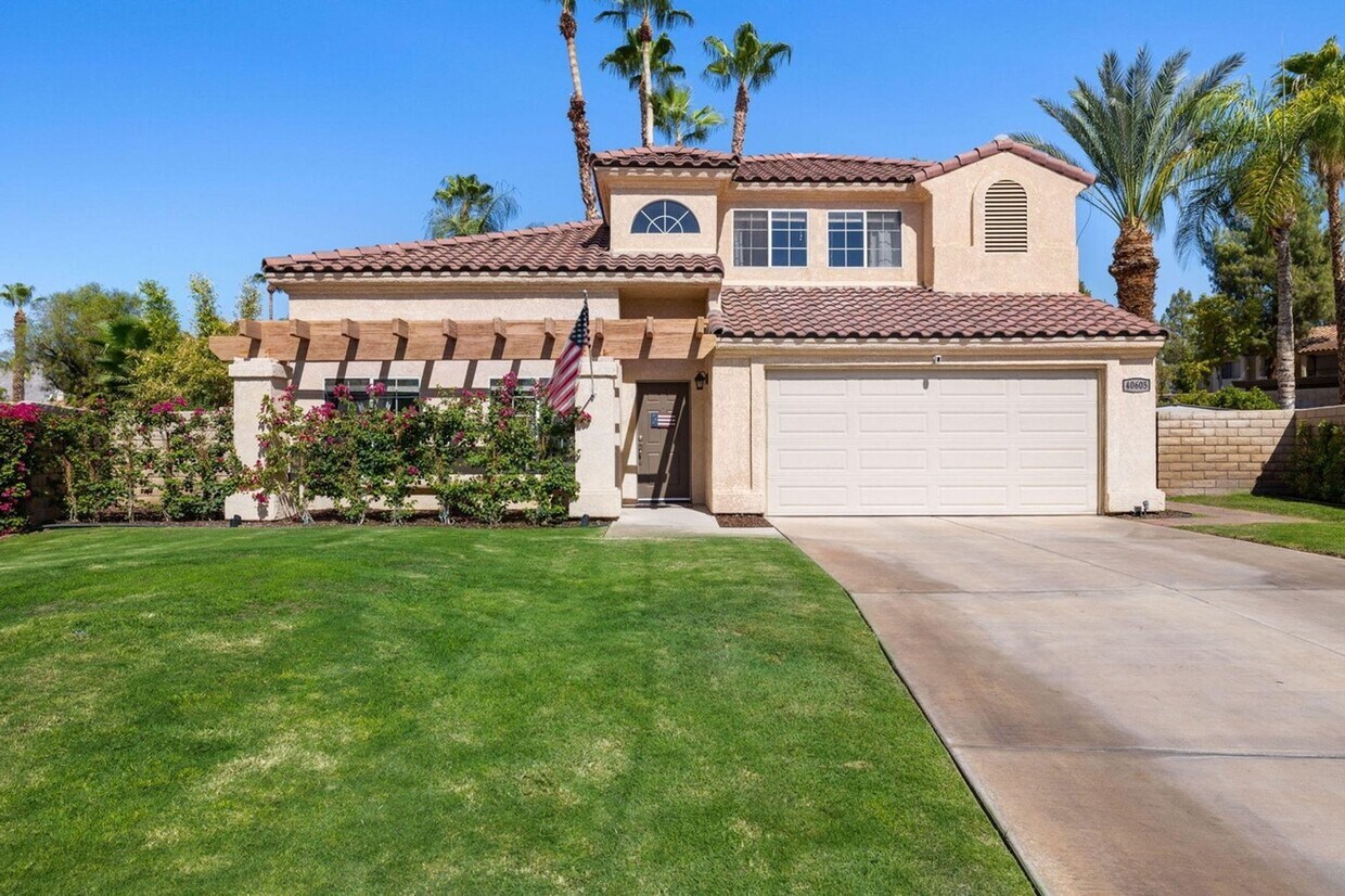 Foto principal - Pool Home in Palm Desert