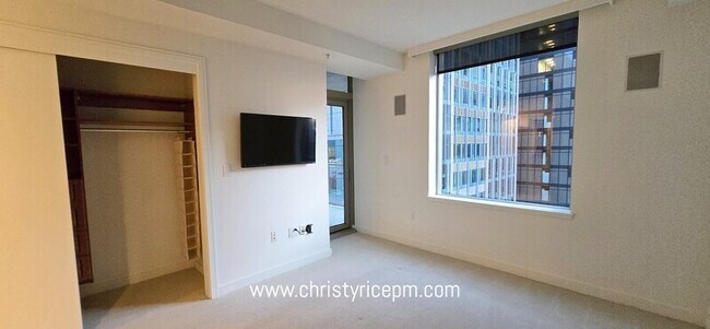 Foto del edificio - 10650 NE 9th Pl