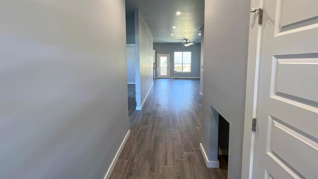 Building Photo - 416 Remington Ave