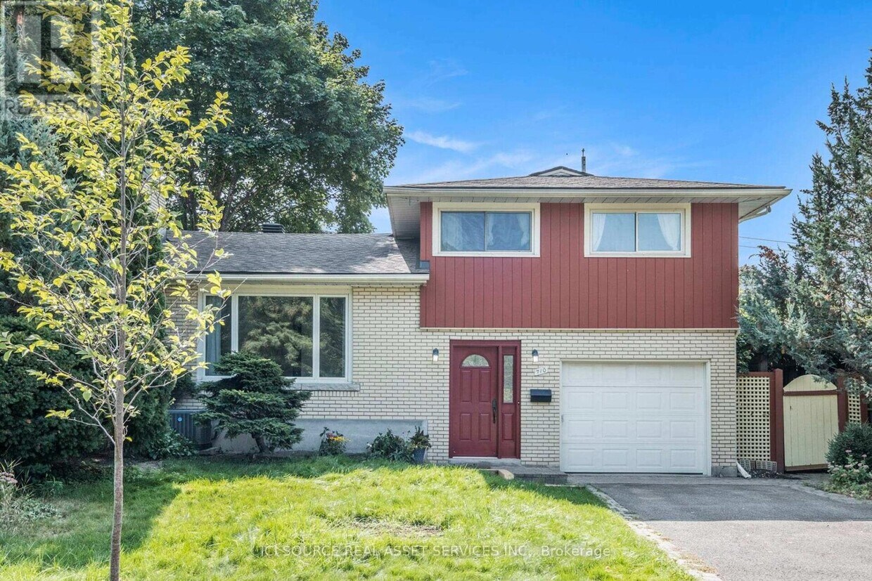Primary Photo - 710 Sherbourne Rd