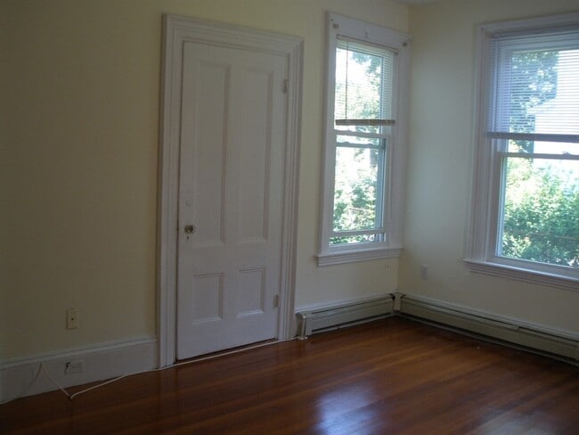 Foto del edificio - 518 Watertown St