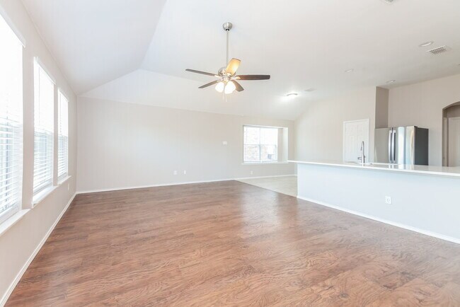 Foto del edificio - 2031 Brook Meadow Dr