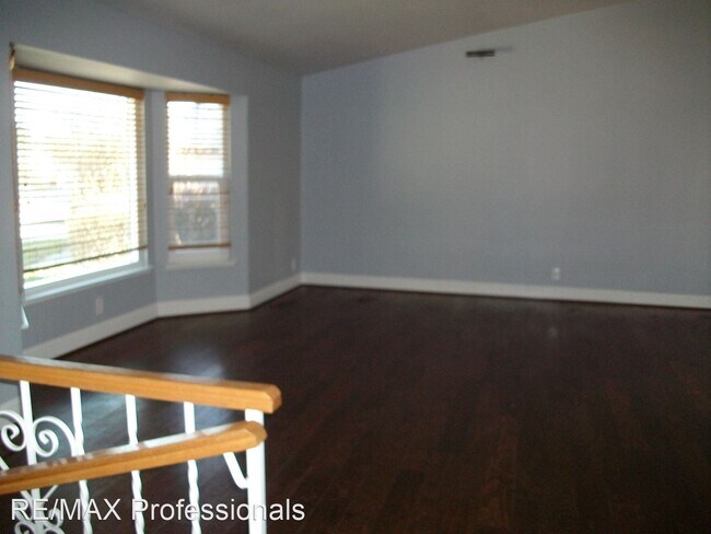 Building Photo - 4 br, 3 bath House - 941 Railborne Ct.