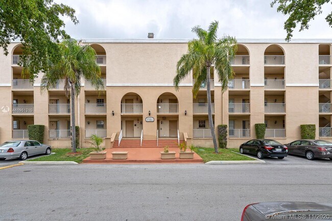 Foto del edificio - 7981 S French Dr