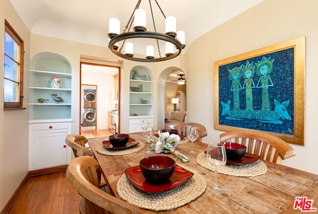 Foto del edificio - 1169 Hi Point St