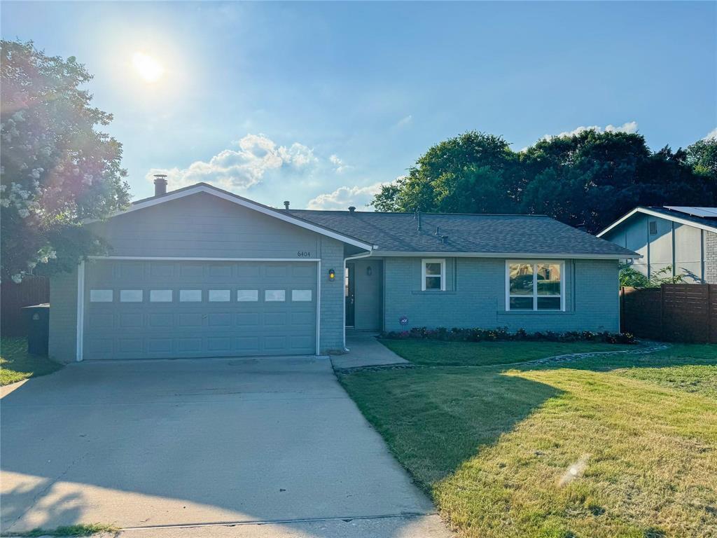 Primary Photo - 6404 Woodhue Dr