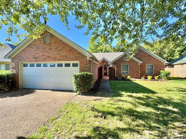 Photo - 3137 Caledonian Rd House