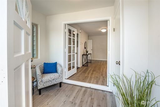Foto del edificio - Charming updated 3 bed home in Hillman City!