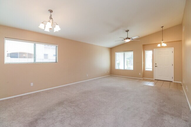 Foto del edificio - 10581 E Feltleaf Willow Trl