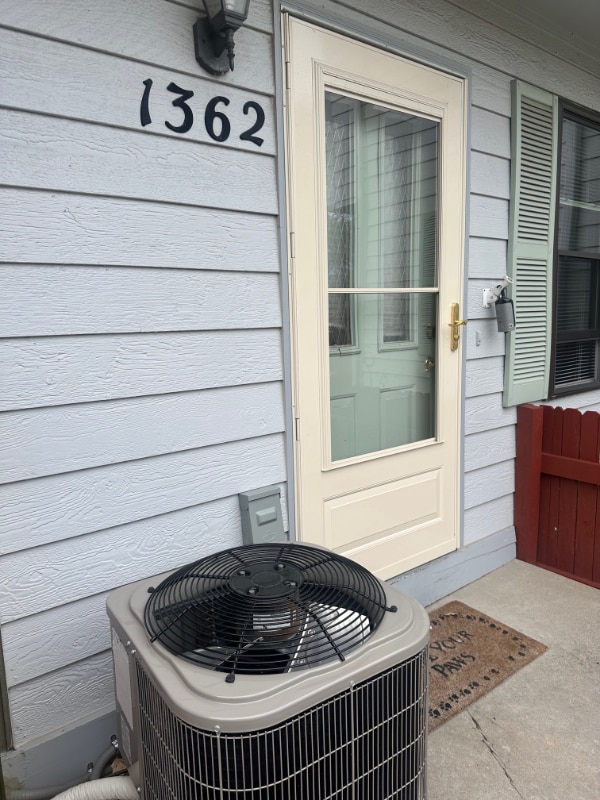 Foto del edificio - 1362 Firefly Cir