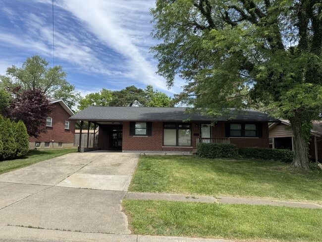 Building Photo - 716 Cranford Dr