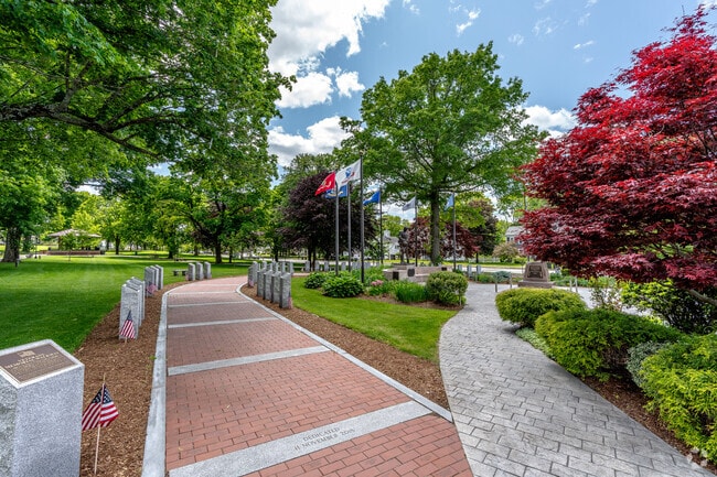 Veterans Memorial is at Franklin Town Common.