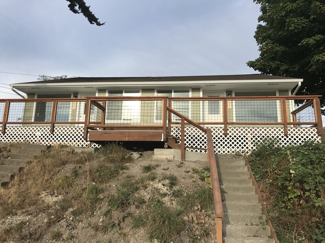 Primary Photo - Long (1618-1620 K Ave)