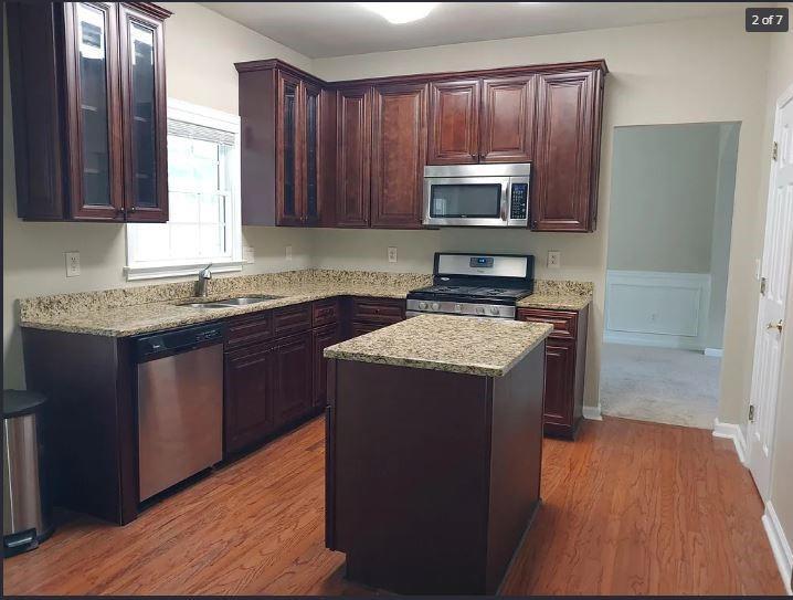 Foto del edificio - 2702 Harper Woods Dr