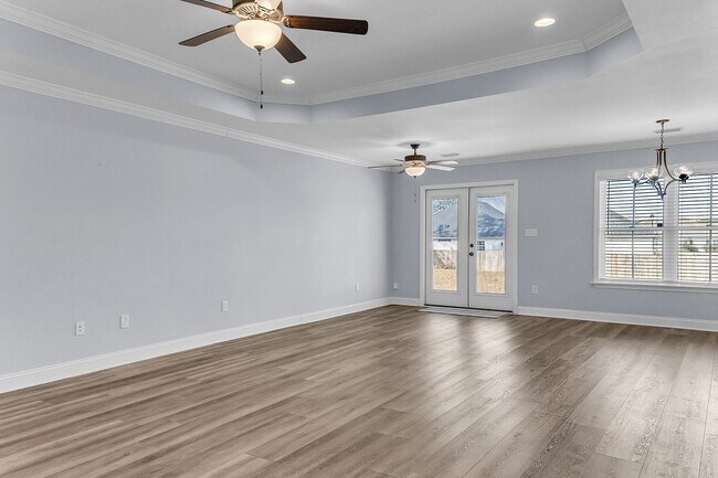 Building Photo - 5731 Shasta Pines Way