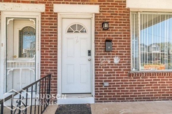 Foto del edificio - 4423 McKinley St