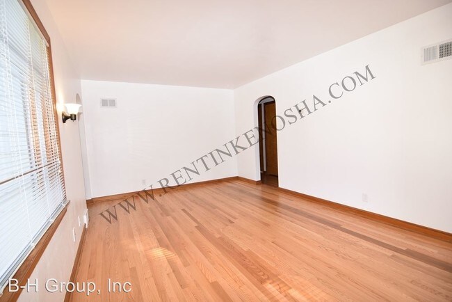 Building Photo - 3 br, 1 bath House - 5237 35th Ave
