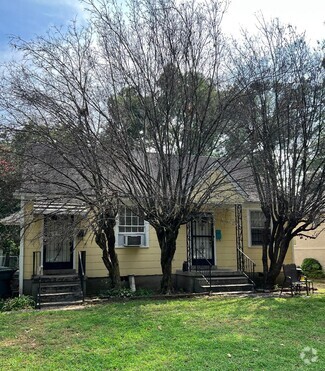 Building Photo - 2291 Monroe Ave
