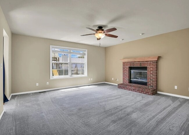 Building Photo - 709 Indigo Dr