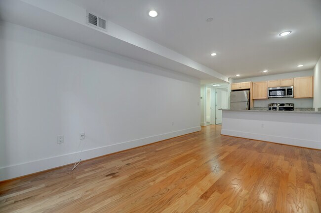 Foto del edificio - 2852 Connecticut Ave NW