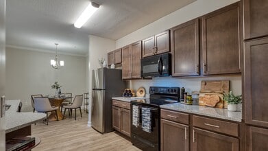 Building Photo - Port 58 Apartments @ Hillpoint Building Photo - Port 58 Apartments @ Hillpoint