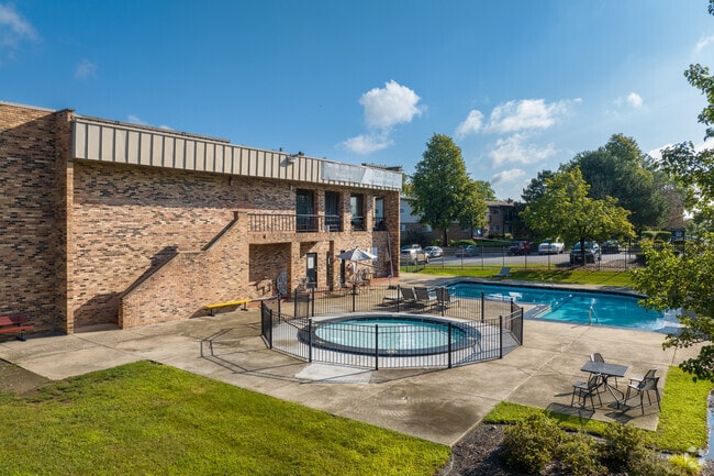 Rec Center - Willow Hill Apartments