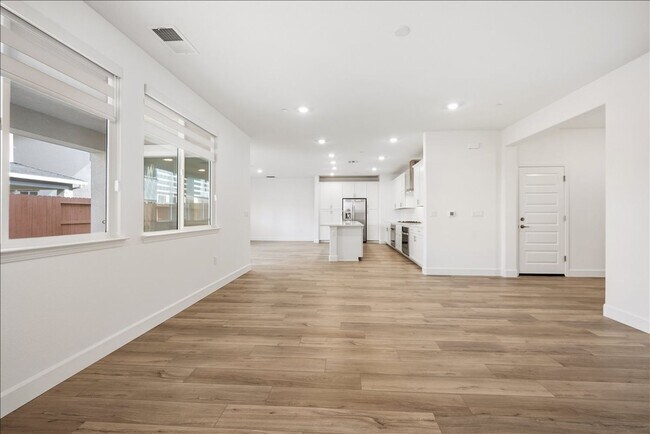 Foto del edificio - 7041 Nystrom Wy