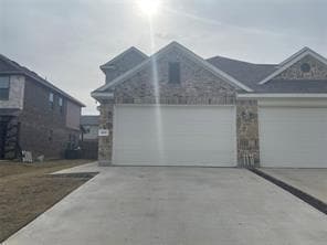 Building Photo - 4915 Sanger Cir Dr