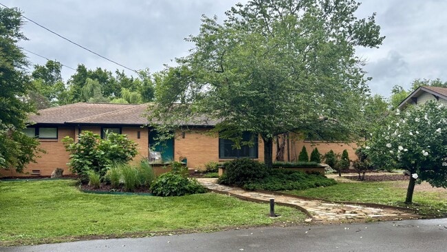 Building Photo - 6317 Percy Dr