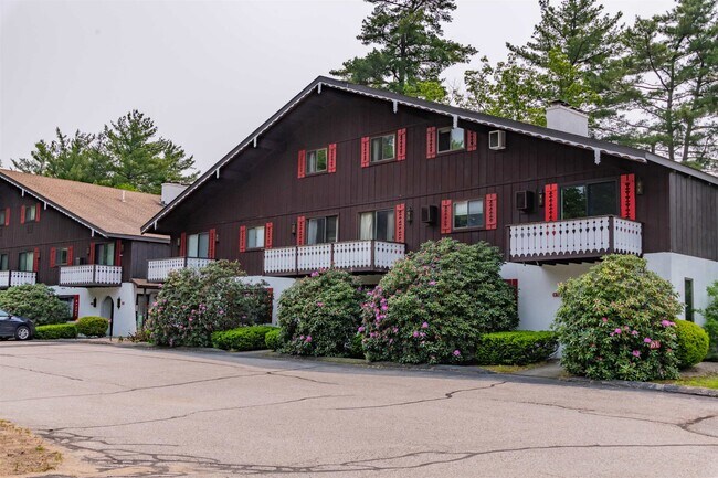 Foto del edificio - 18 Bunker Ln