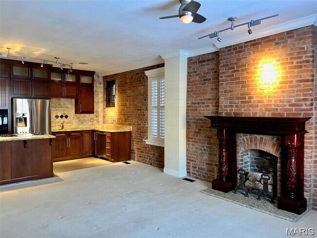 Building Photo - 4738 Olive St