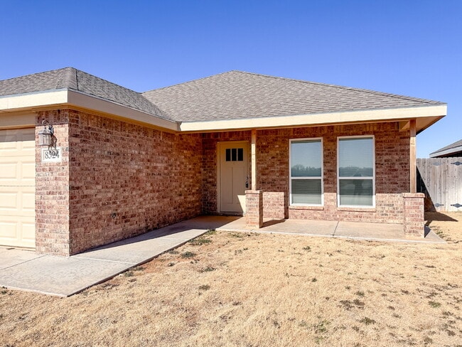 Building Photo - 3-Bedroom in Frenship ISD!