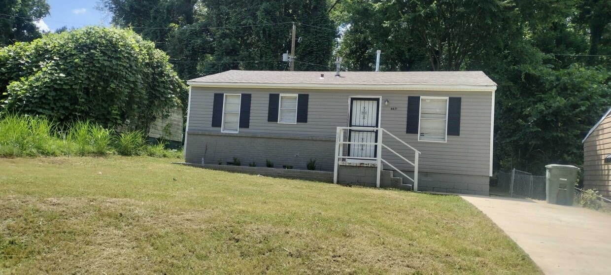 Primary Photo - 4431 Smith Ridge Cove