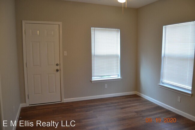 Building Photo - 2 br, 1 bath House - 248 Ray Ave
