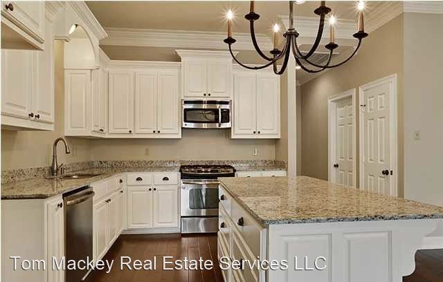 Foto principal - 3 br, 2 bath House - 1253 E. Stanwick Place