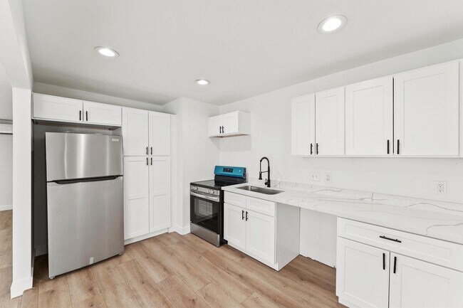 Foto del edificio - 5406 Firefly St