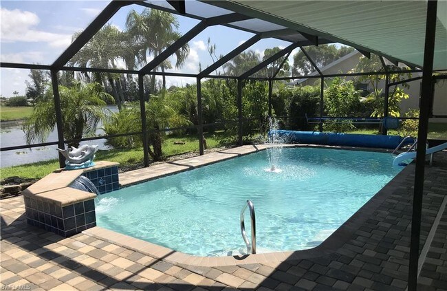 Foto del edificio - 213 SW 8th St