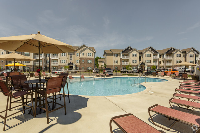 Saltwater Pool - Village at Elam Farms