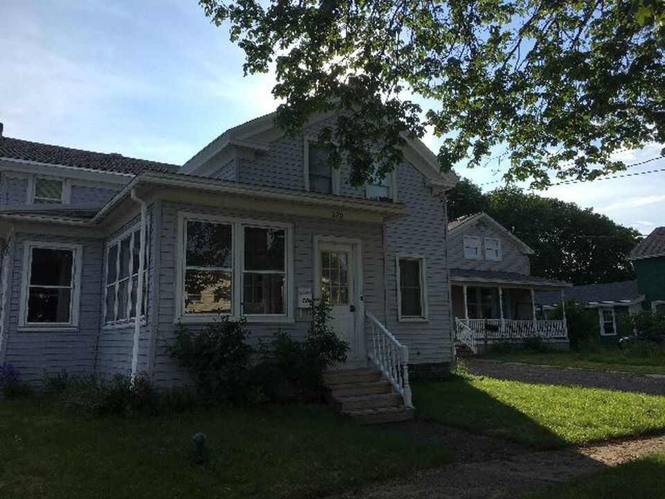 220 W 7th St, Oswego, NY 13126 House Rental in Oswego, NY