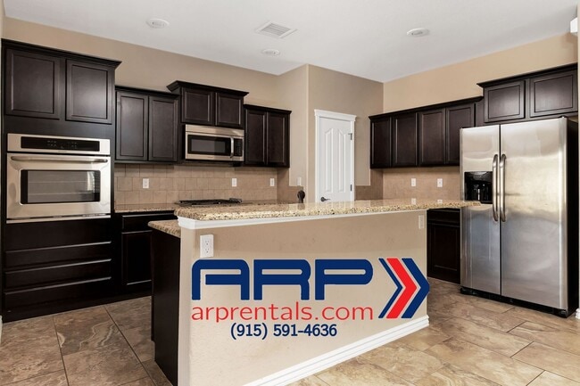 Building Photo - SPACIOUS OPEN CONCEPT NORTHWEST EL PASO HOME