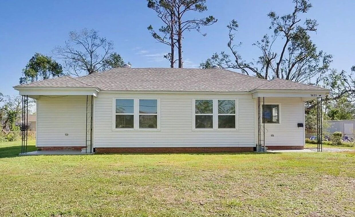 Primary Photo - 3823 Swanee St