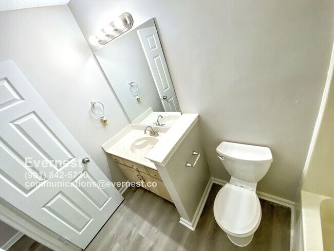 Foto del edificio - 8351 Mangrove Dr