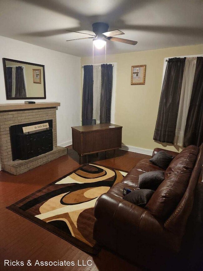 Building Photo - 4 br, 2 bath House - 3009 Moss Side Avenue