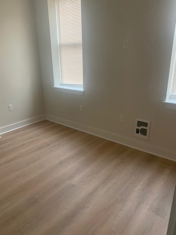 Foto del edificio - 3354 N 2nd St