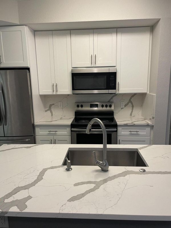 Foto del edificio - 2936 Hidden Hills Rd
