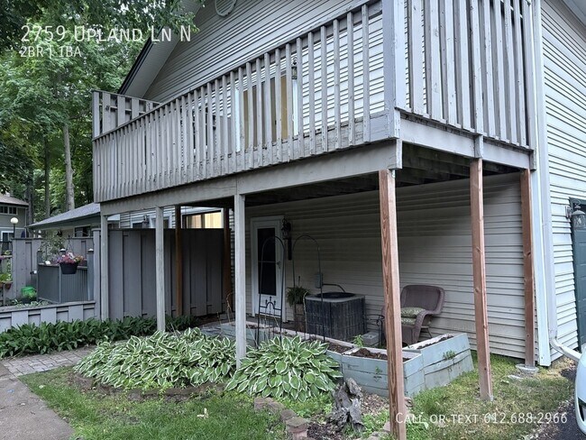 Foto del edificio - 2759 Upland Ln N
