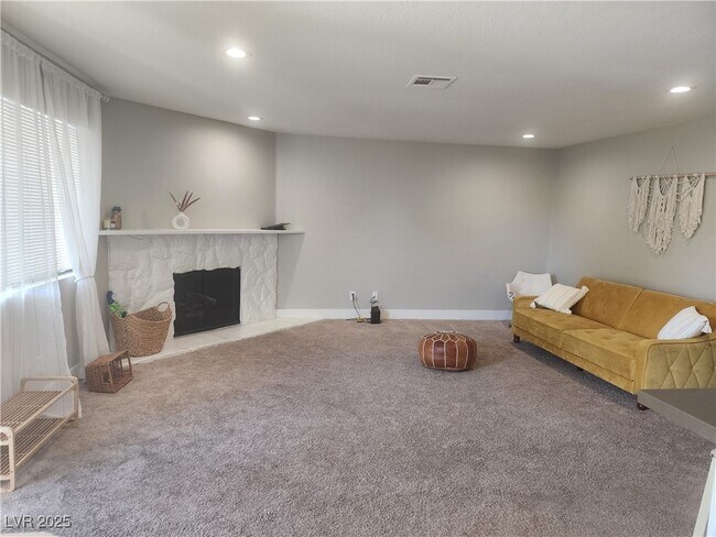 Foto del edificio - 8804 River Pines Ct